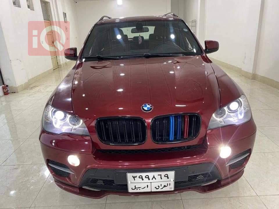 بی ئێم دەبڵیو X5